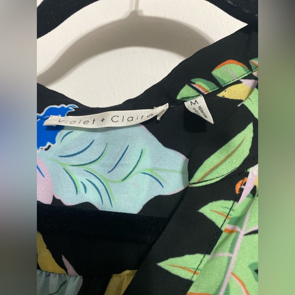 Violet & Claire Blouse - Picture 3 of 3